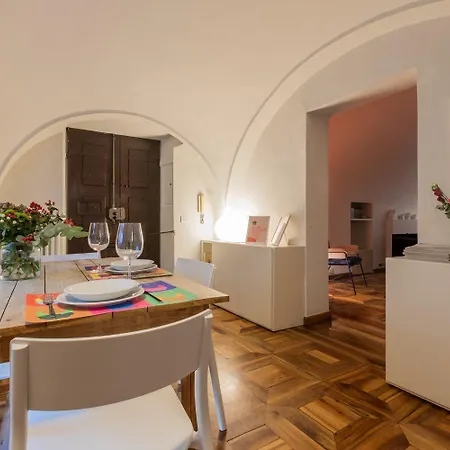 Apartment Torinese A Palazzo Coardi By Wonderful Italy