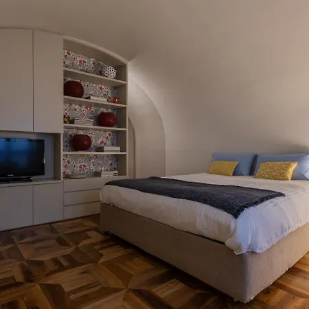 Apartment Torinese A Palazzo Coardi By Wonderful Italy *