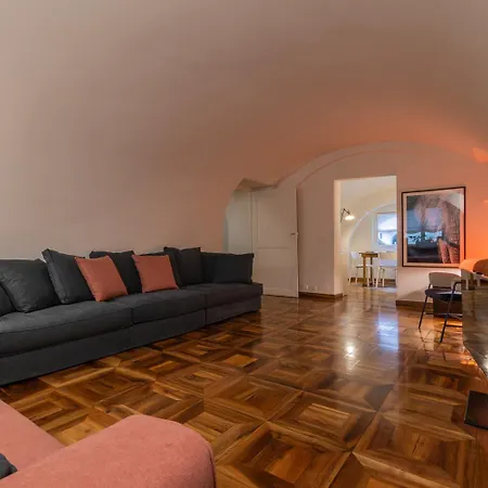Torinese A Palazzo Coardi By Wonderful Italy * Turin